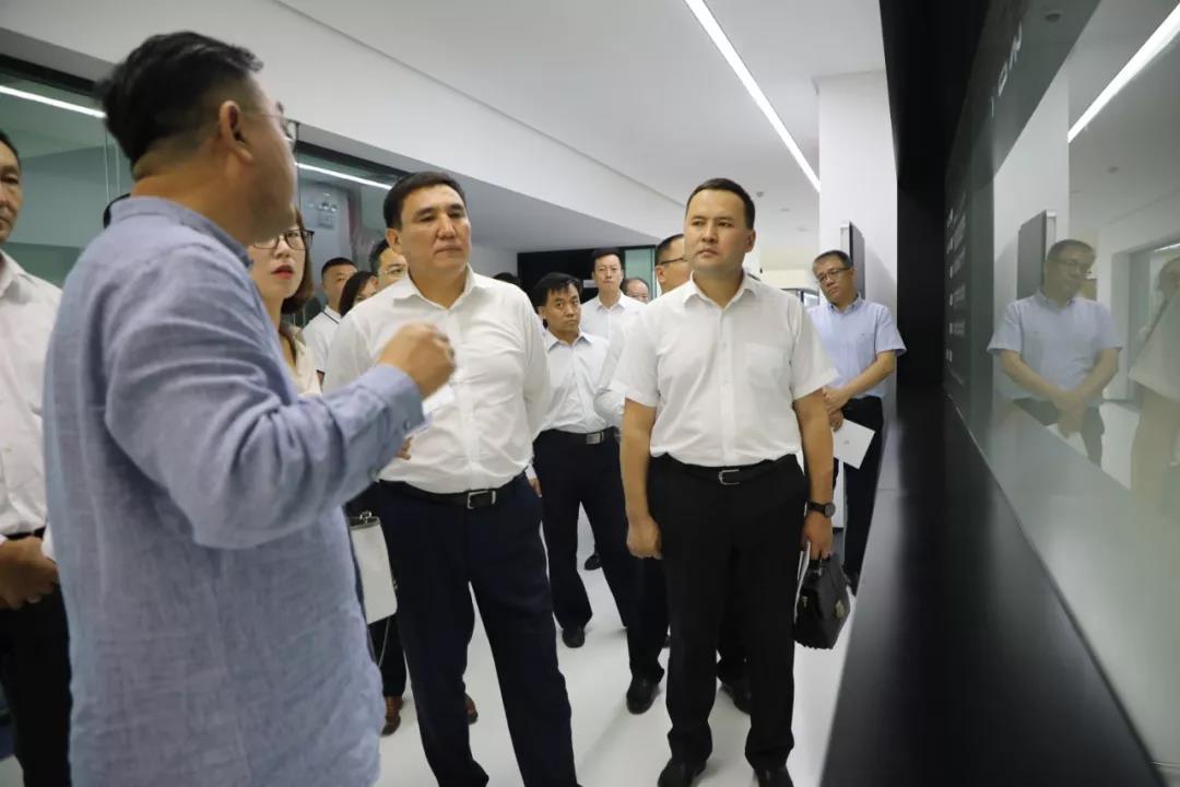 参观oety欧亿体育智能生产车间.jpg